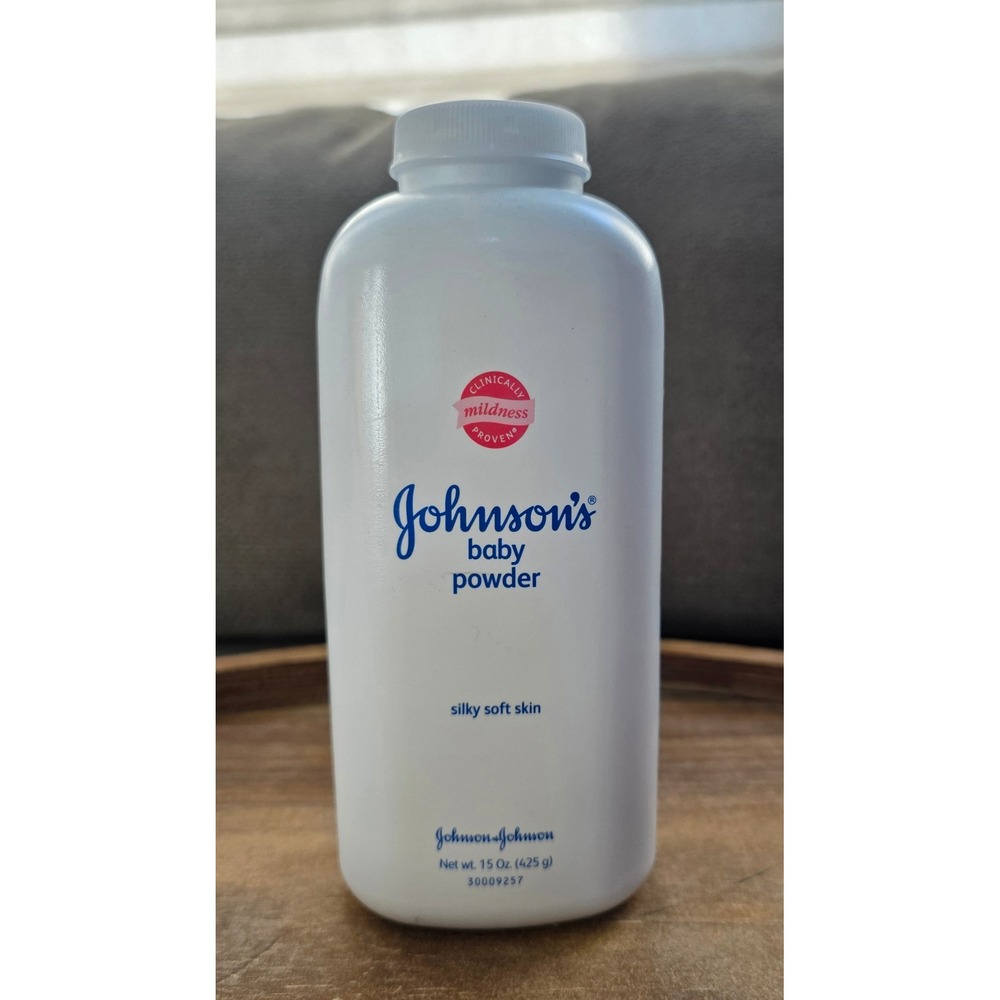 Johnsons Baby Powder with Talc Silky Soft Skin 15 Oz 425g Original Formula